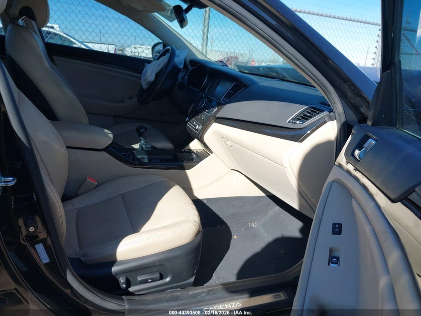 2014 Kia Cadenza Premium