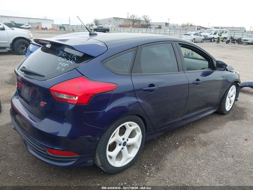Vin: 1fadp3l96hl339452, lot: 44890084, ford focus st 20174