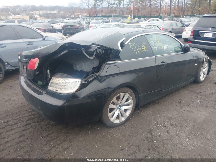 2012 BMW 3er 3.0 328I black Lot 111044393563 Vin WBADW3C5XCE823399