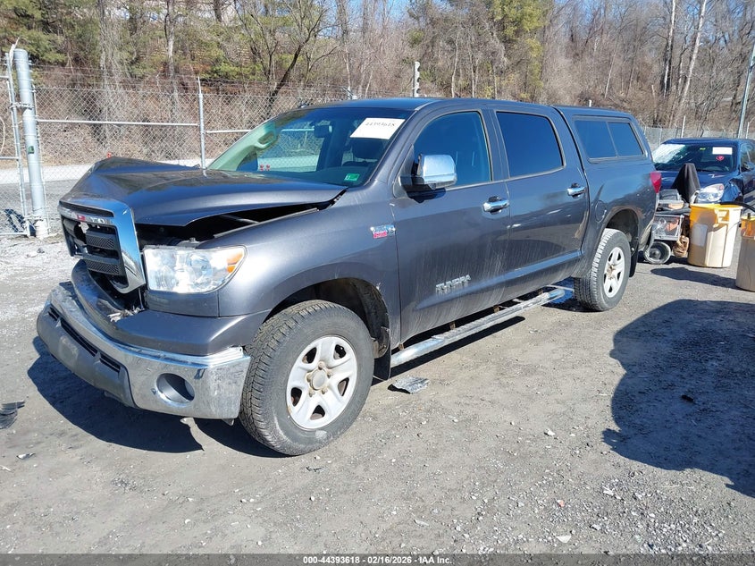 2013 Toyota Tundra Grade 5.7L V8