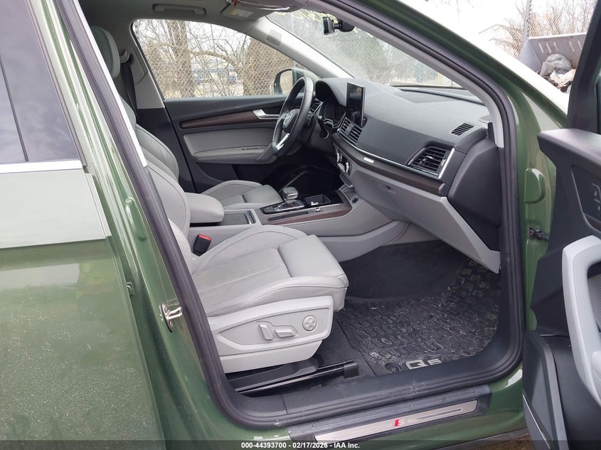 2021 Audi Q5 Premium Plus 55 Tfsi E Quattro S Tronic