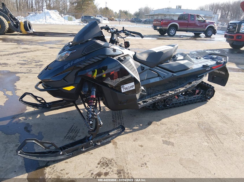 2023 SKI DOO RENEGADE 800R UNKNOWN(VIN: 2BPSULPU3PV000086