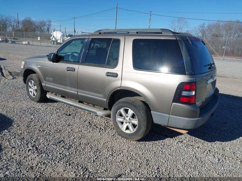 2006 Ford Explorer Xls
