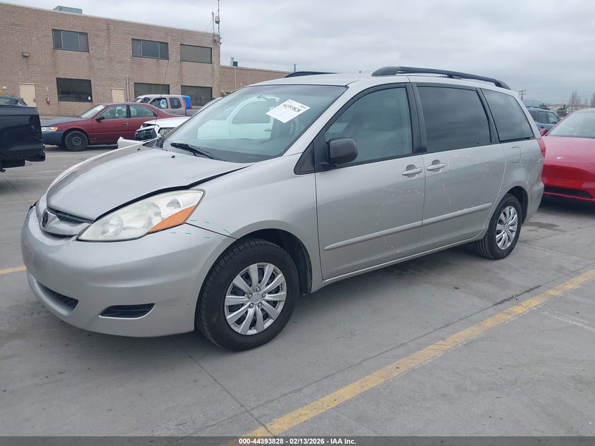 2008 Toyota Sienna Le