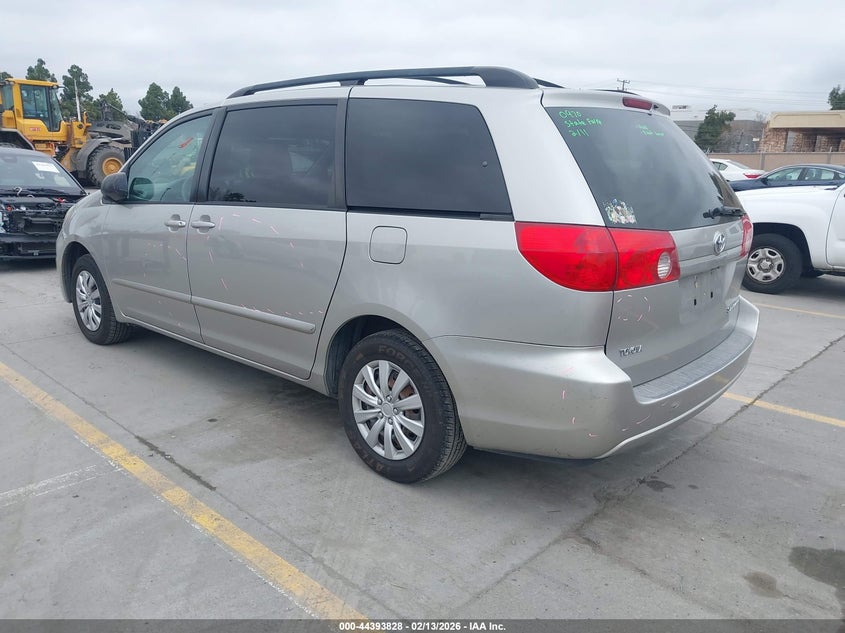 2008 Toyota Sienna Le