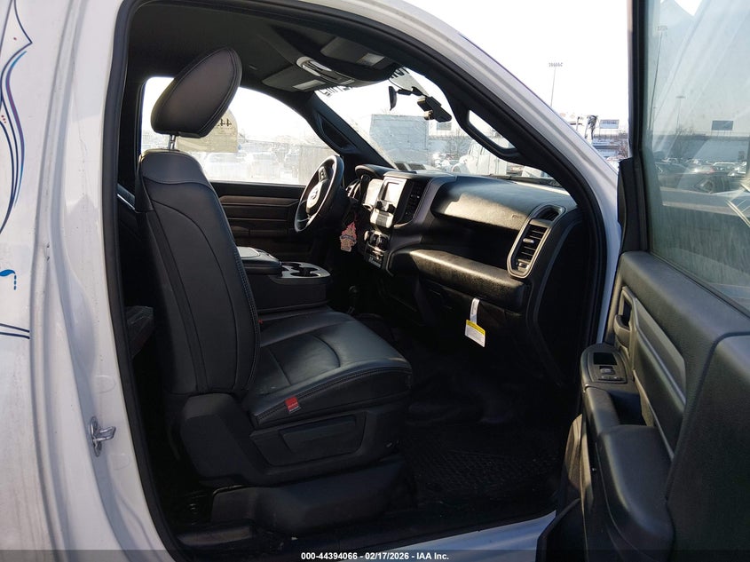 2024 RAM 5500 CHASSIS auction photo 7