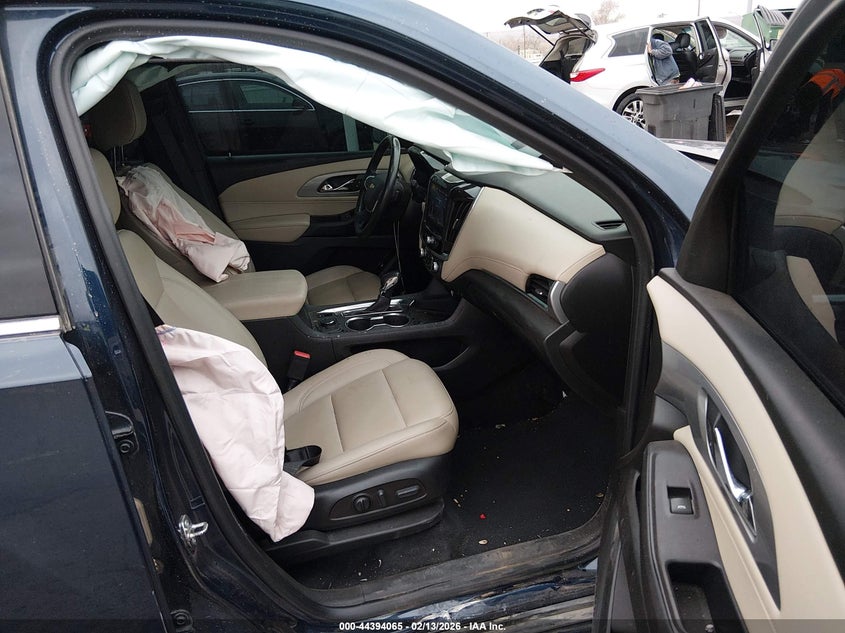 2022 Chevrolet Traverse Awd Lt Leather