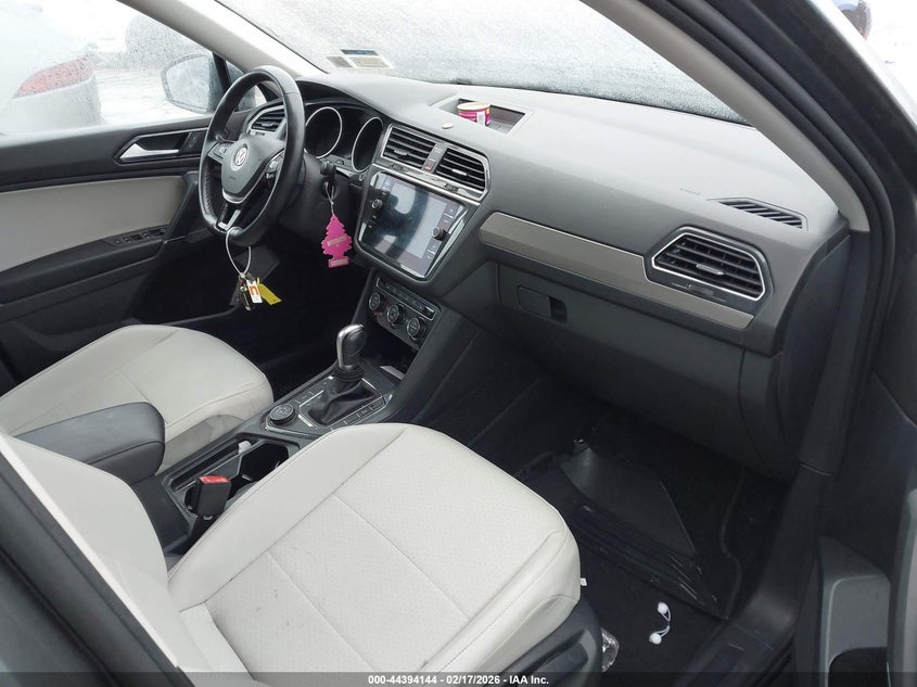 2018 Volkswagen Tiguan 2.0T Se/2.0T Sel