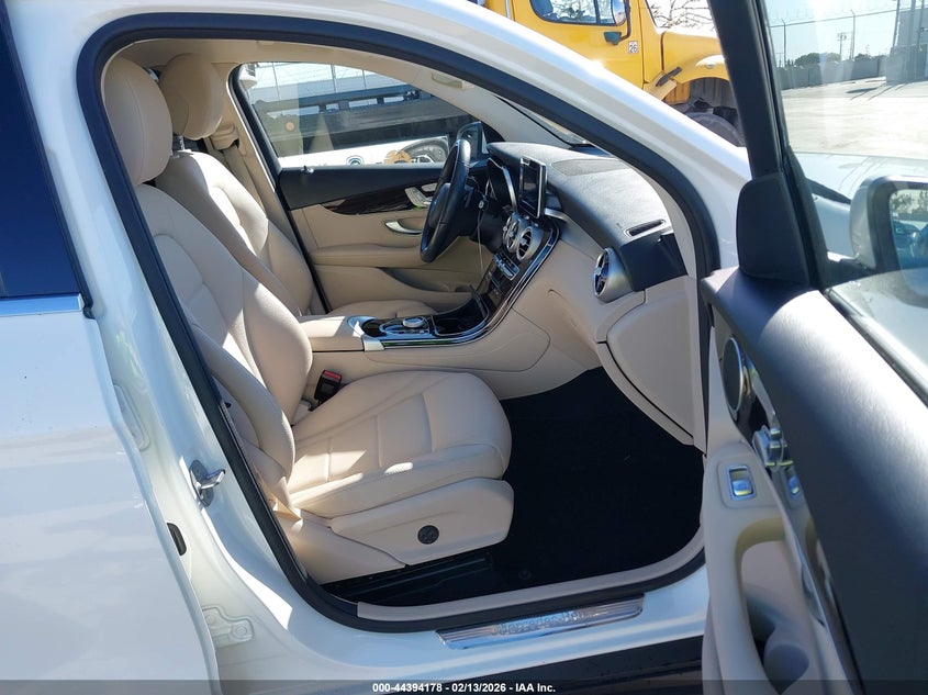 2019 Mercedes-Benz Glc 300