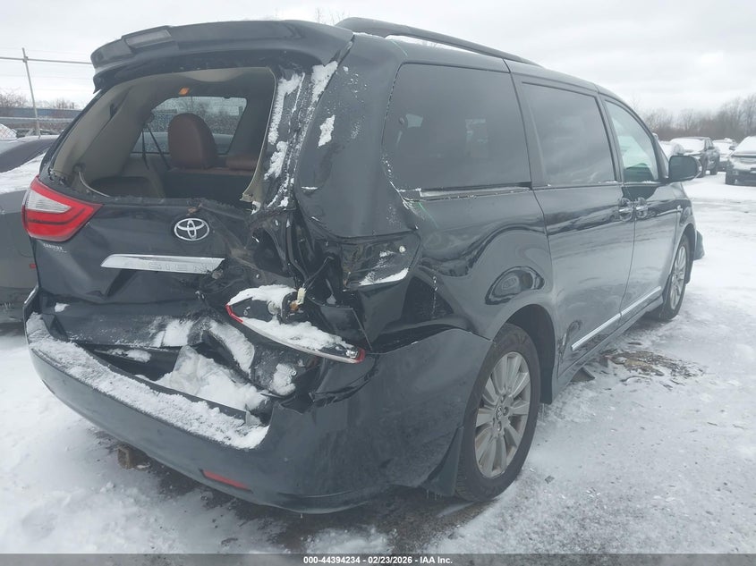 2019 Toyota Sienna Limited Premium 7 Passenger