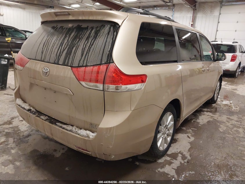2011 Toyota Sienna Xle