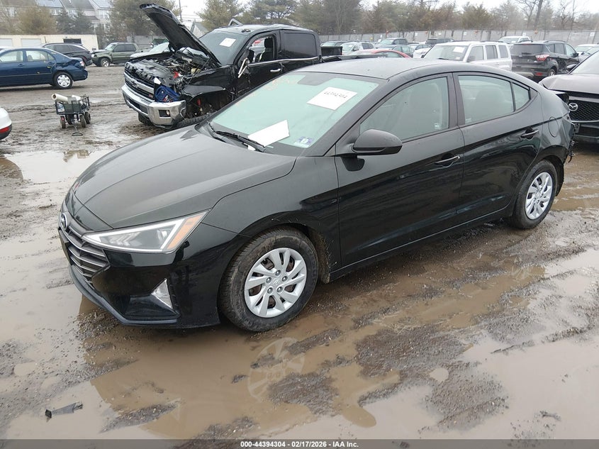 2019 Hyundai Elantra Se