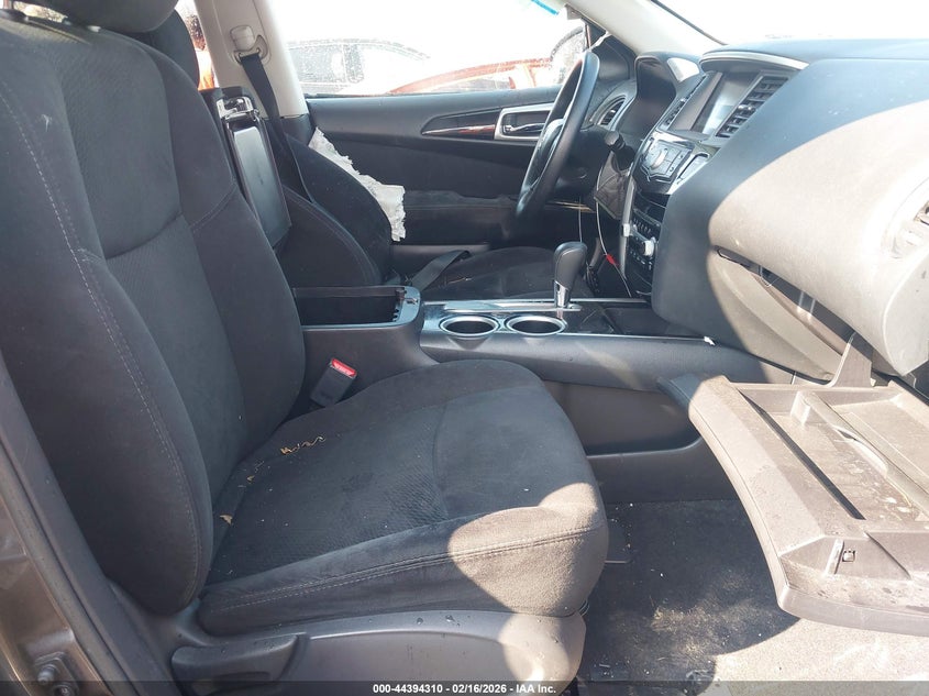 2015 Nissan Pathfinder S