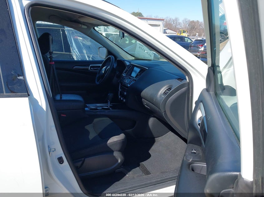 2020 Nissan Pathfinder S 2Wd