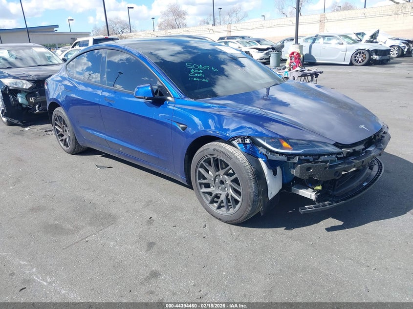2025 Tesla Model 3 Long Range Rear-Wheel Drive/Standard Rear-Wheel Drive