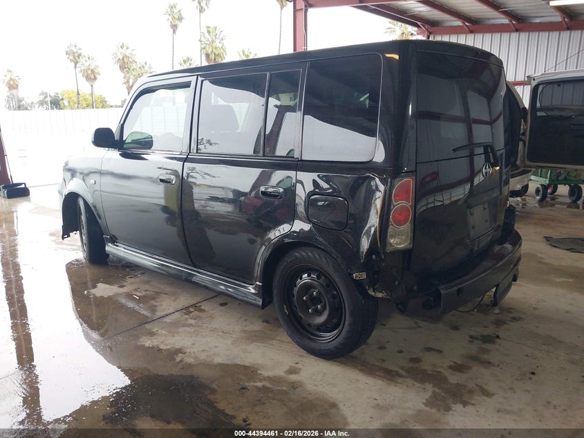 2005 Scion Xb