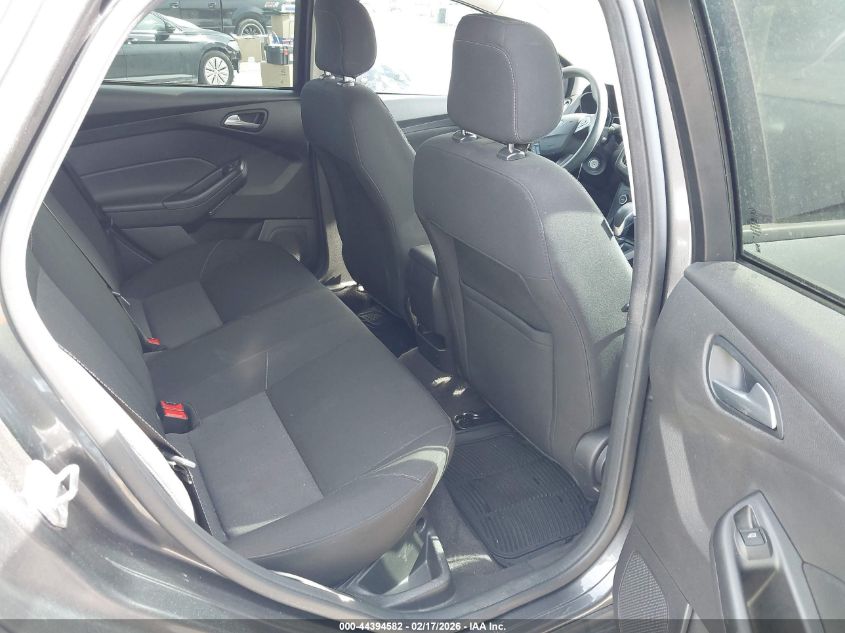 2018 Ford Focus Se VIN: 1FADP3FE0JL216311 Lot: 44394582