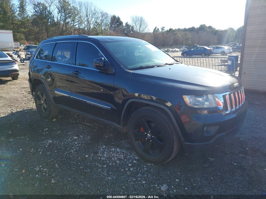 1J4RS4GG2BC681303 JEEP GRAND CHEROKEE Photo 1