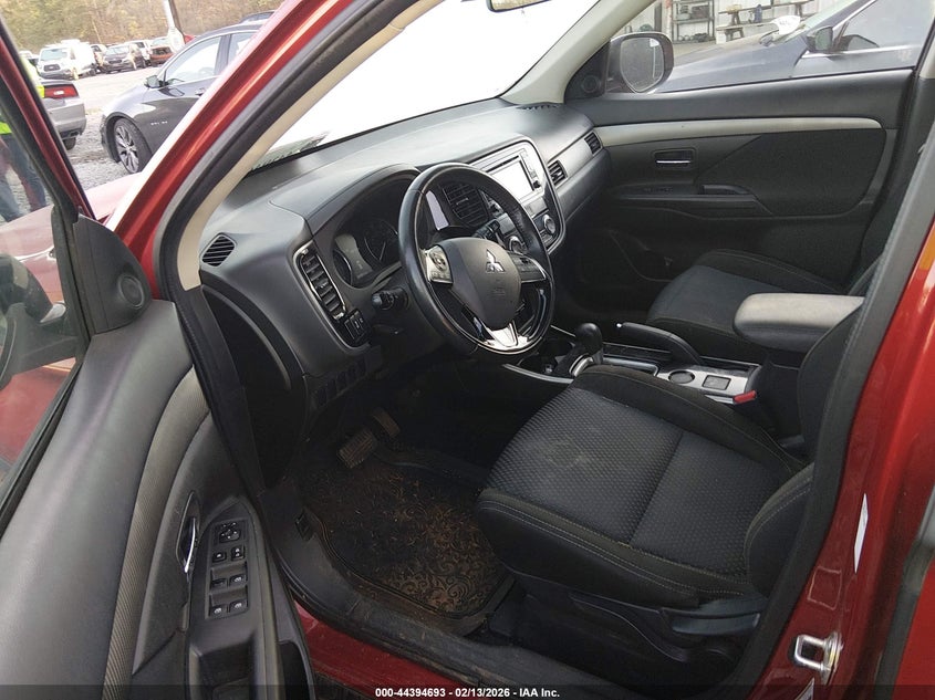 2017 Mitsubishi Outlander Es