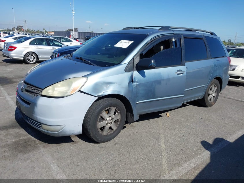 2005 Toyota Sienna Xle