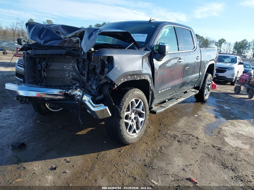 2022 GMC Sierra 1500 4Wd Short Box Slt