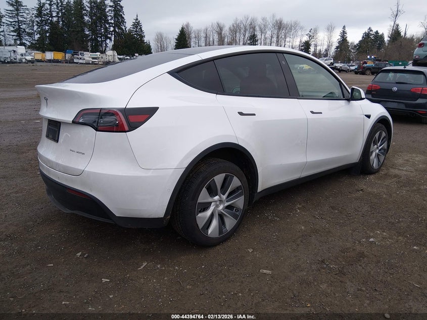 2022 Tesla Model Y Long Range Dual Motor All-Wheel Drive