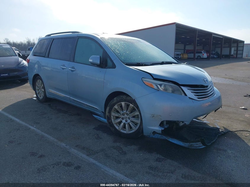 2015 Toyota Sienna Limited Premium 7 Passenger