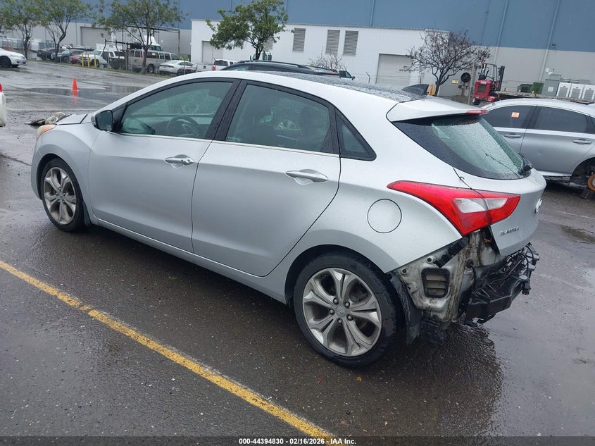 2013 Hyundai Elantra Gt Base W/Blue