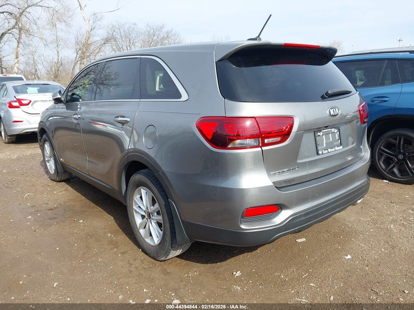 2019 KIA SORENTO auction photo 3