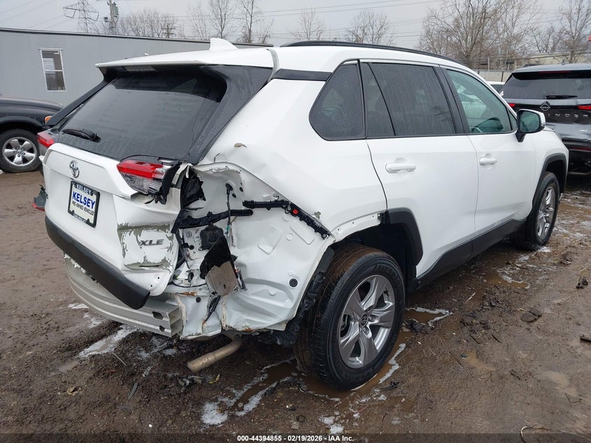 2023 Toyota Rav4 Xle