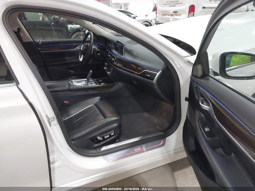 2021 BMW 750I xDrive