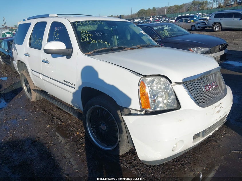 2007 GMC Yukon Denali