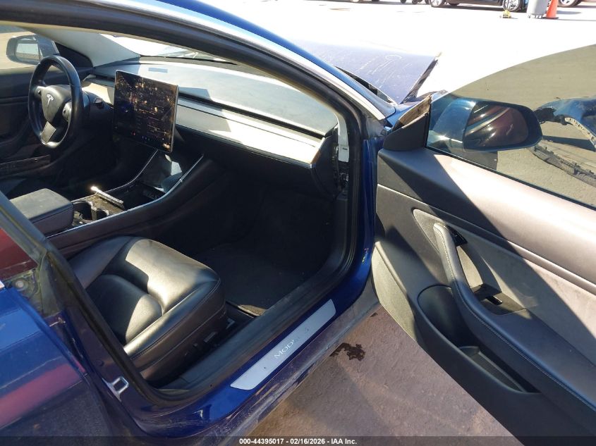 2018 Tesla Model 3 Long Range/Mid Range VIN: 5YJ3E1EA6JF160134 Lot: 44395017