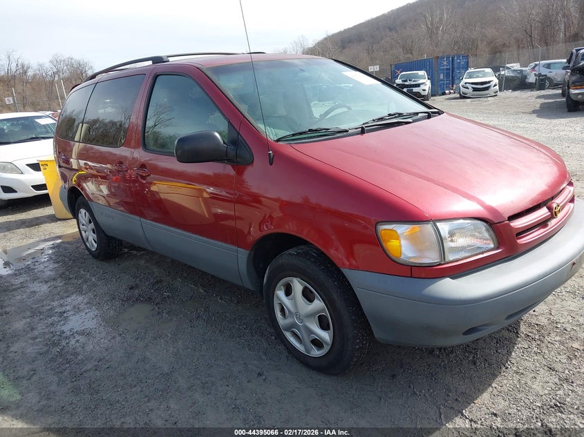 1998 Toyota Sienna Le