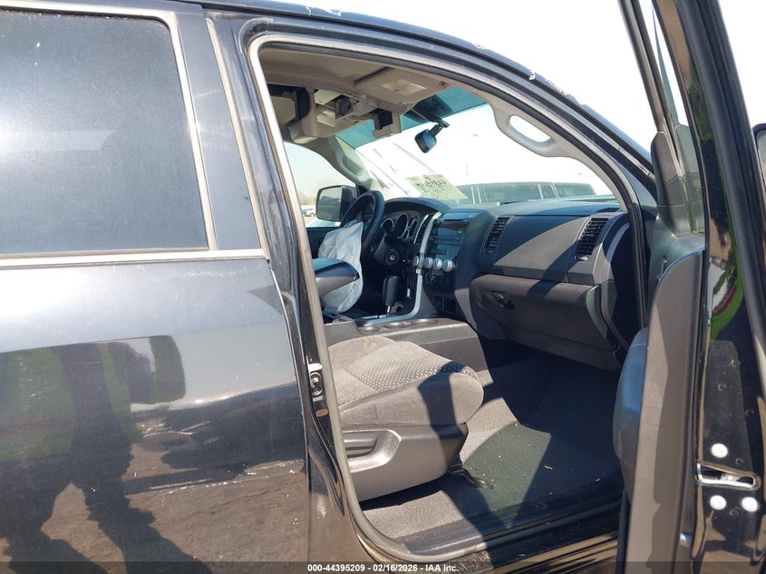 2013 Toyota Tundra Grade 4.6L V8