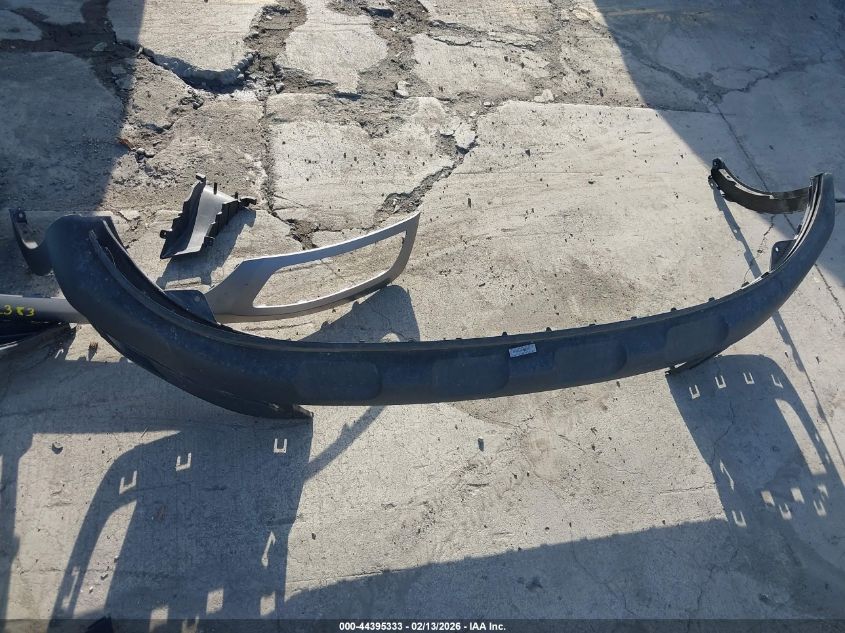 2021 Hyundai Venue Sel VIN: KMHRC8A32MU105610 Lot: 44395333