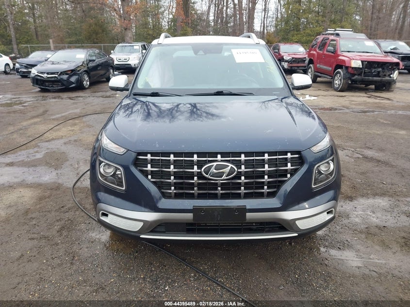 2022 Hyundai Venue Limited VIN: KMHRC8A34NU141431 Lot: 44395489