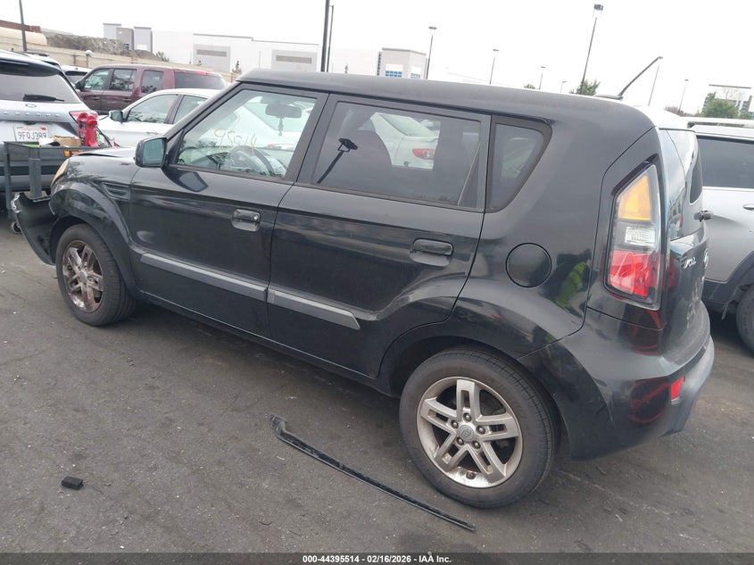 2010 Kia Soul +