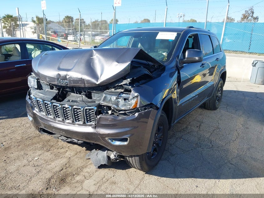 1C4RJEAG3HC678779 2017 JEEP GRAND CHEROKEE LAREDO 4X2 photo 1