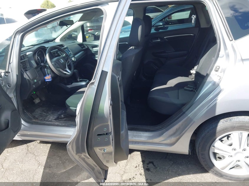 VIN 3HGGK5H49LM714712 2020 HONDA FIT LX