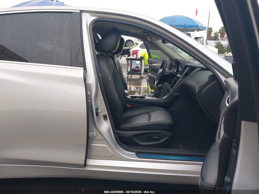 2017 Infiniti Q50 2.0T Base