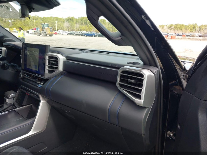 2023 Toyota Tundra Platinum