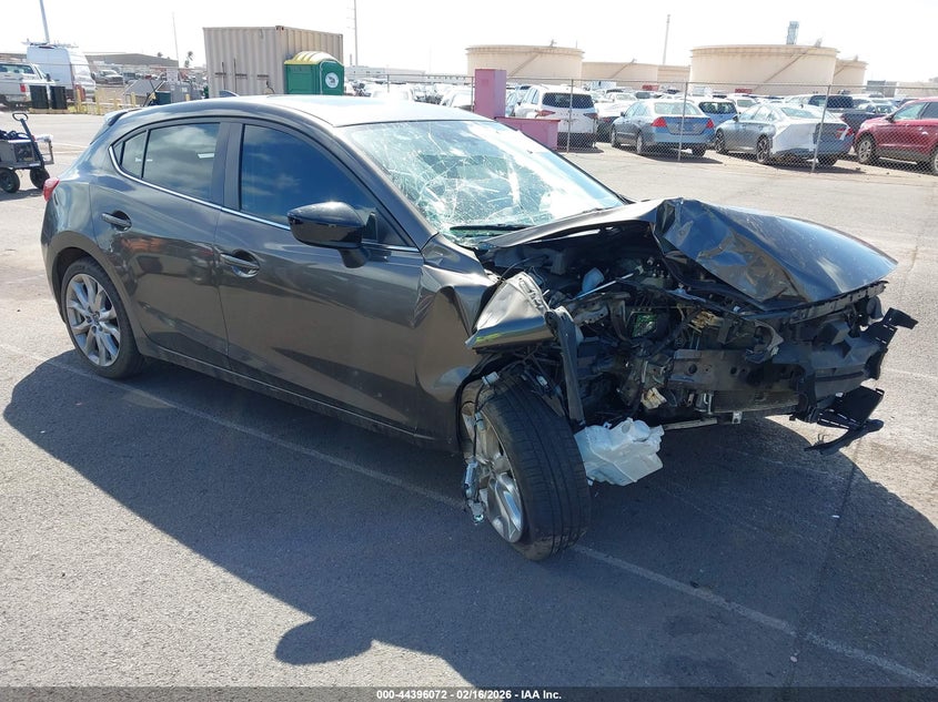 JM1BM1N30G1355521 MAZDA MAZDA3 Photo 1