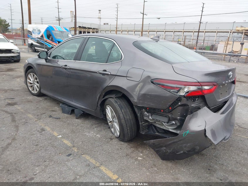 2024 Toyota Camry Le