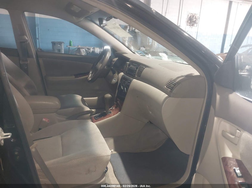 2004 Toyota Corolla Le