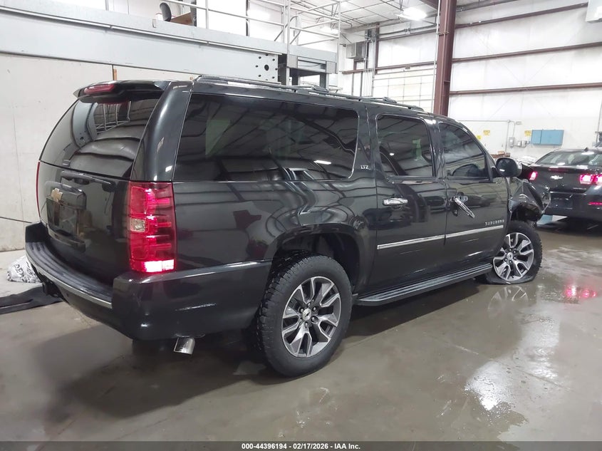 2013 Chevrolet Suburban 1500 Ltz