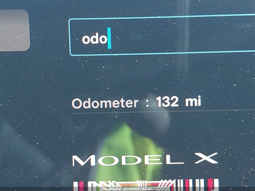 2026 Tesla Model X Plaid VIN: 7SAXCBE63TF477867 Lot: 44396195