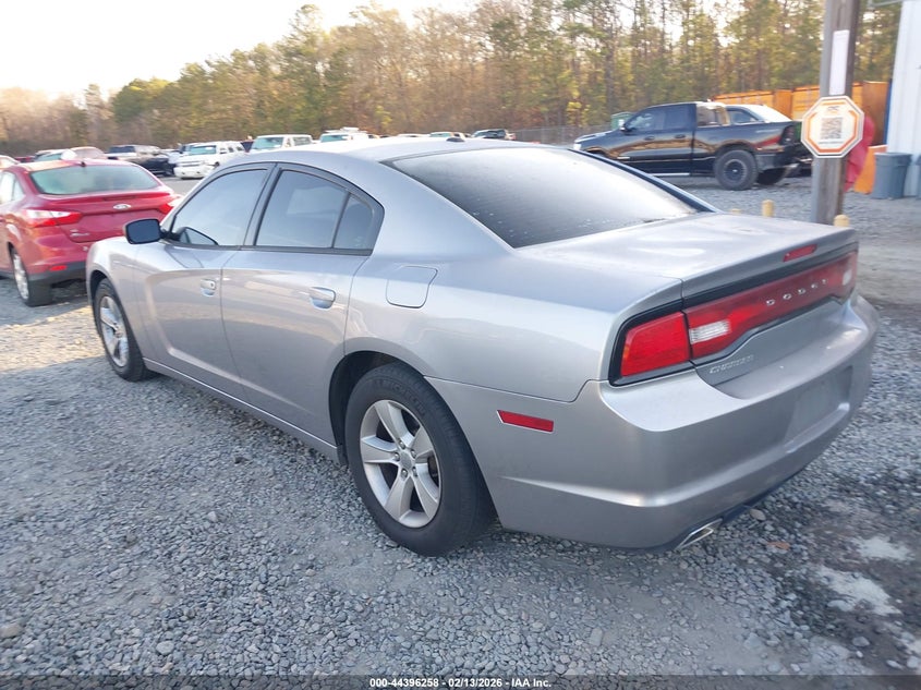 Vin: 2c3cdxbg0eh305333, lot: 44892825, dodge charger se 20143