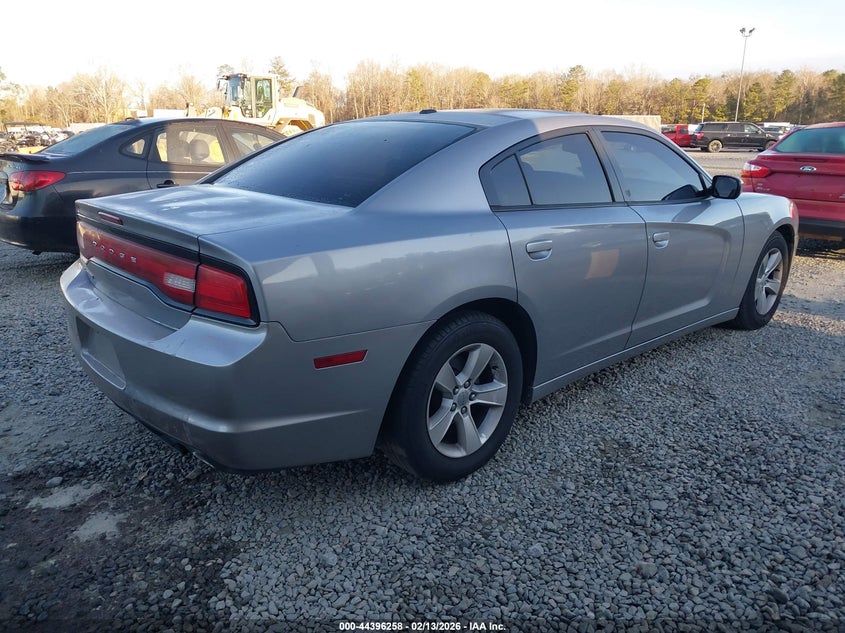 Vin: 2c3cdxbg0eh305333, lot: 44892825, dodge charger se 20144