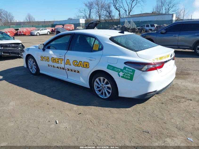 2021 Toyota Camry Le